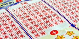 Stratégie Euromillions : devez-vous jouer les mêmes numéros à chaque tirage ?